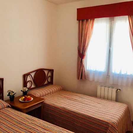 Villa Casa De Familia Calpe Esterno foto